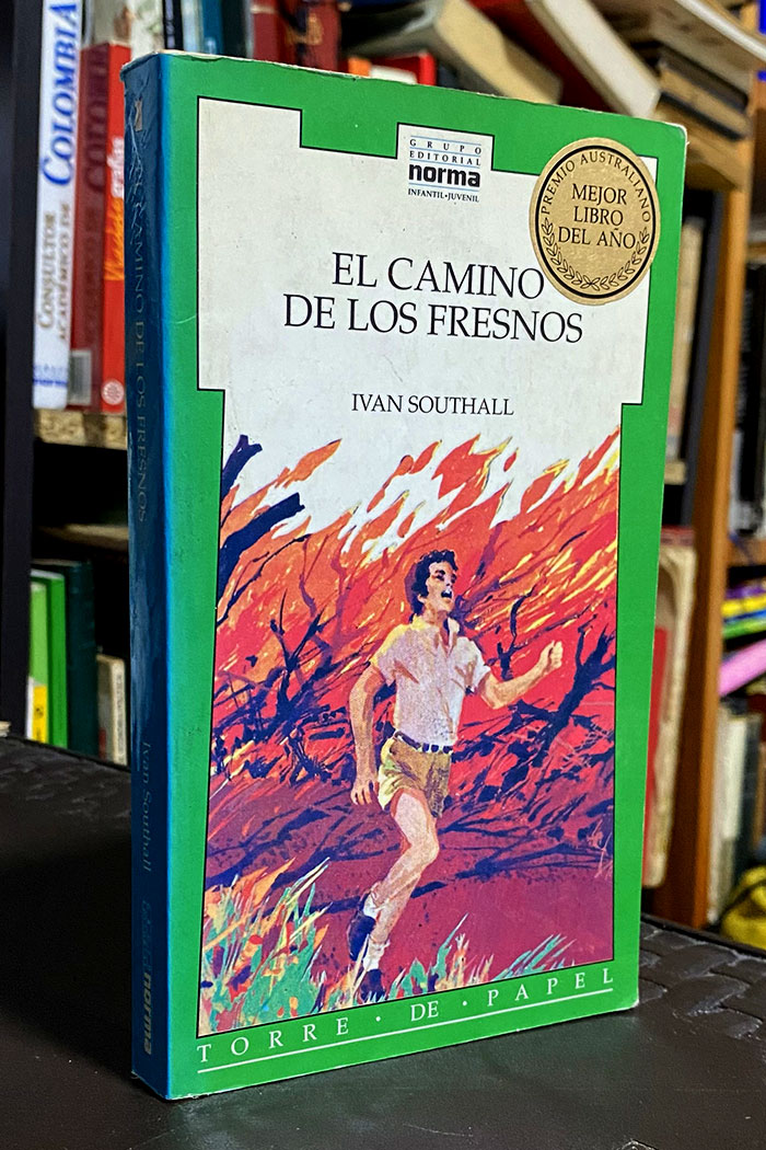El camino de los fresnos libro de Ivan Southall