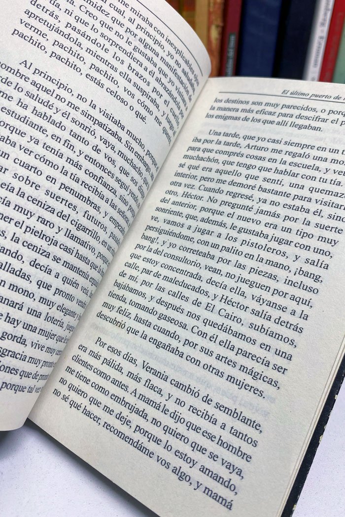 El último puerto de la Tía Verania Libro de Reinaldo Spitaletta